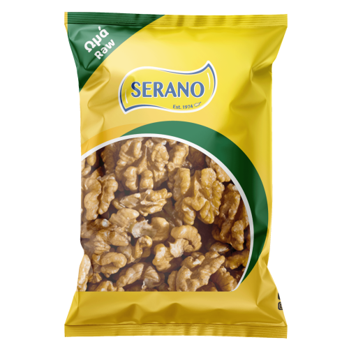 Raw walnut kernels